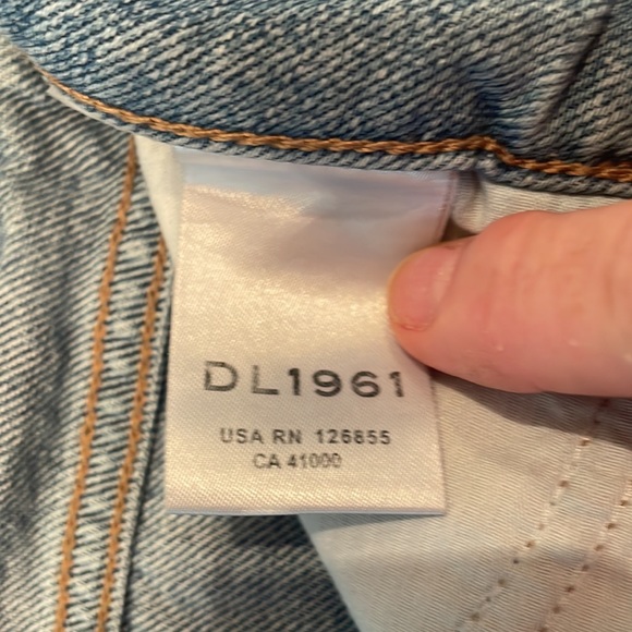 DL1961 Jerry Jeans - Picture 7 of 8